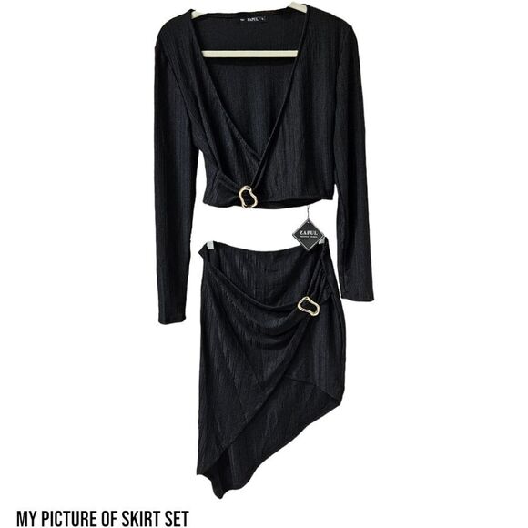 ZAFUL Women's V-neck Long Sleeve  Cropped Top Slit bodycon Mini Skirt Set - Picture 2 of 16